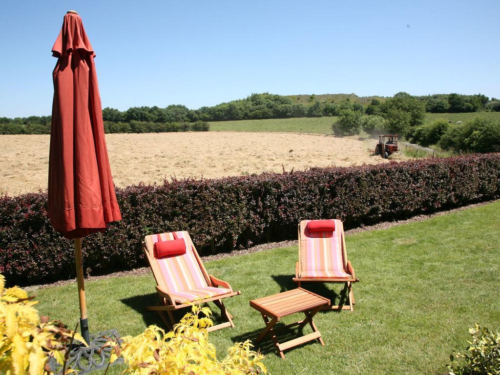 Peaceful Cottage In Ardennes With Private Terrace Bastenaken Buitenkant foto