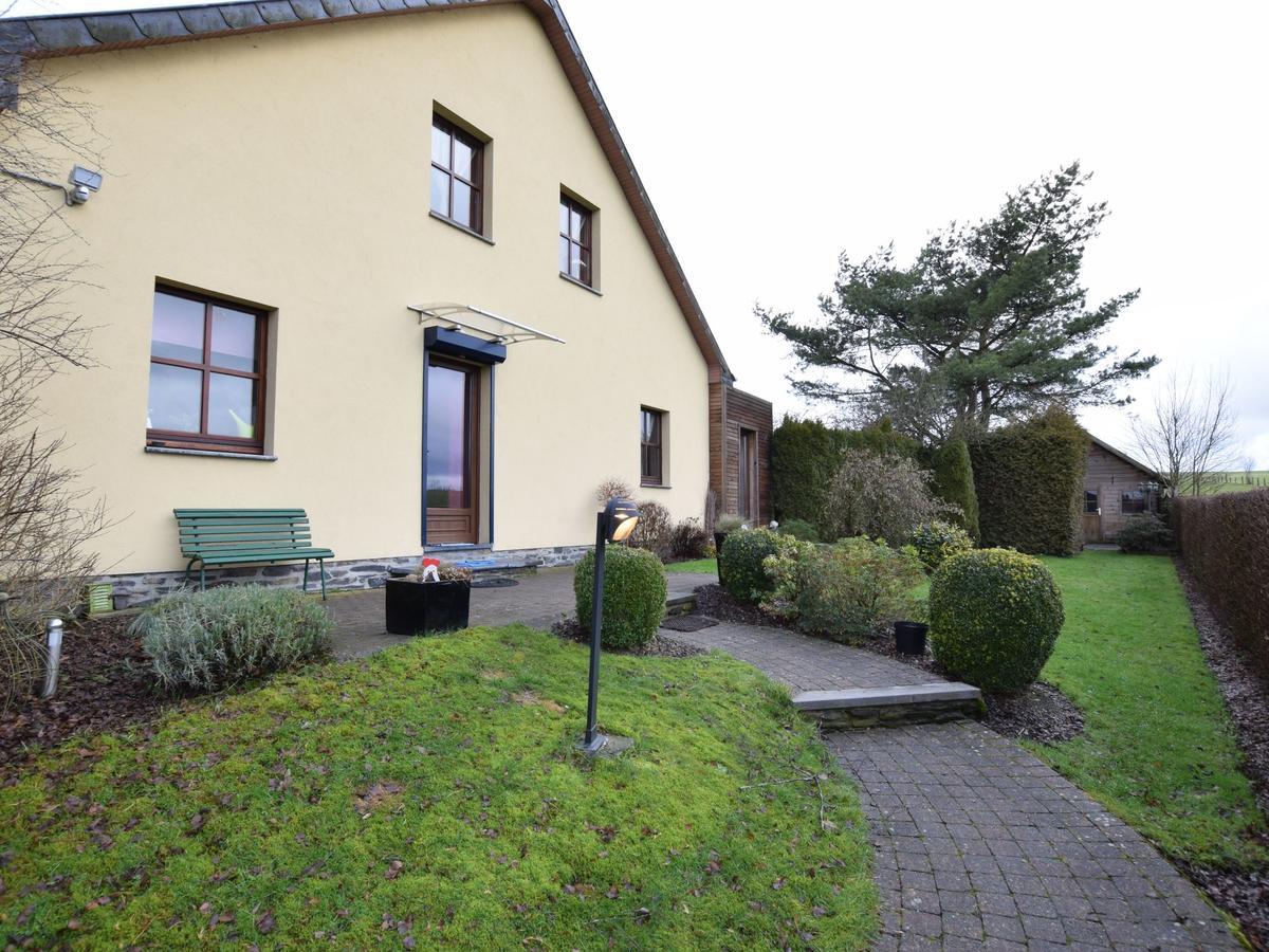 Peaceful Cottage In Ardennes With Private Terrace Bastenaken Buitenkant foto